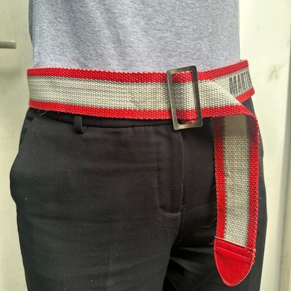 Boeing and Martinair belt- fits everyone- very adjustable. - Picture 11 of 16